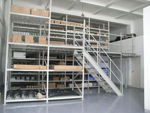 閣樓貨架5 閣樓貨架5