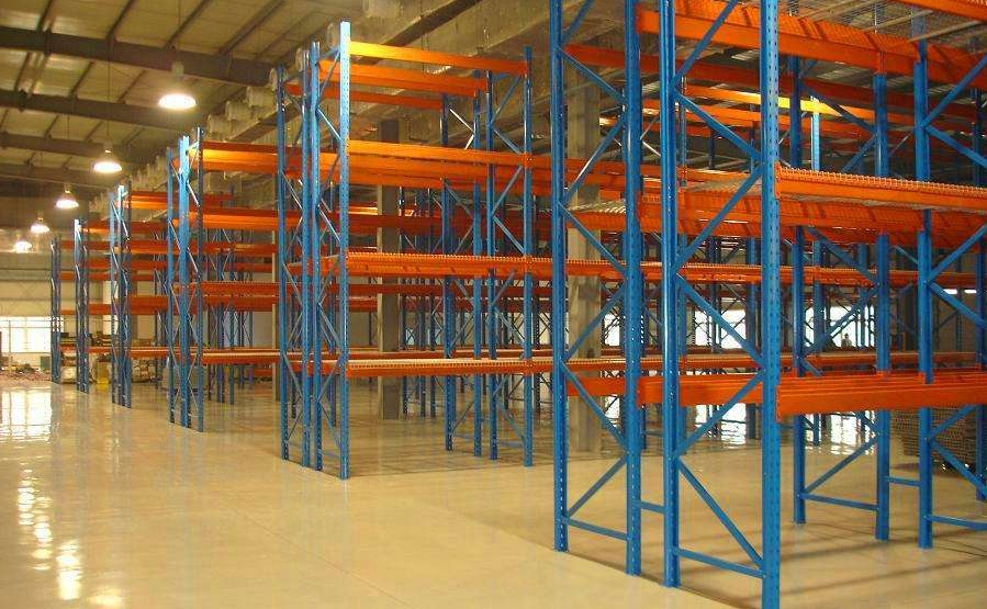 恒川貨架知識(shí)|倉(cāng)儲(chǔ)貨架周邊配套設(shè)施有哪些？